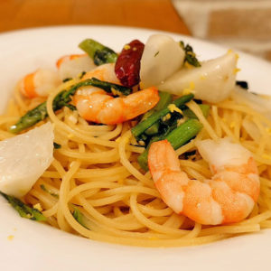 海老と冬野菜のレモンペペロンチーノ