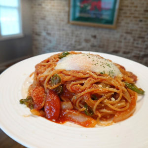 温玉のせナポリタン
